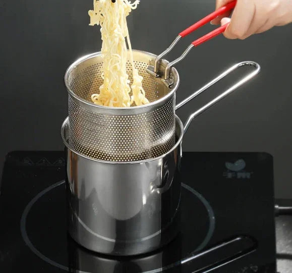 Stainless Steel Frying Pot with Oil Filter – Gadget Bazar Karachi